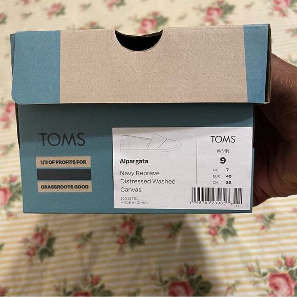 TOMS - Navy Distressed Alpargata - Women’s - Picture 6 of 6